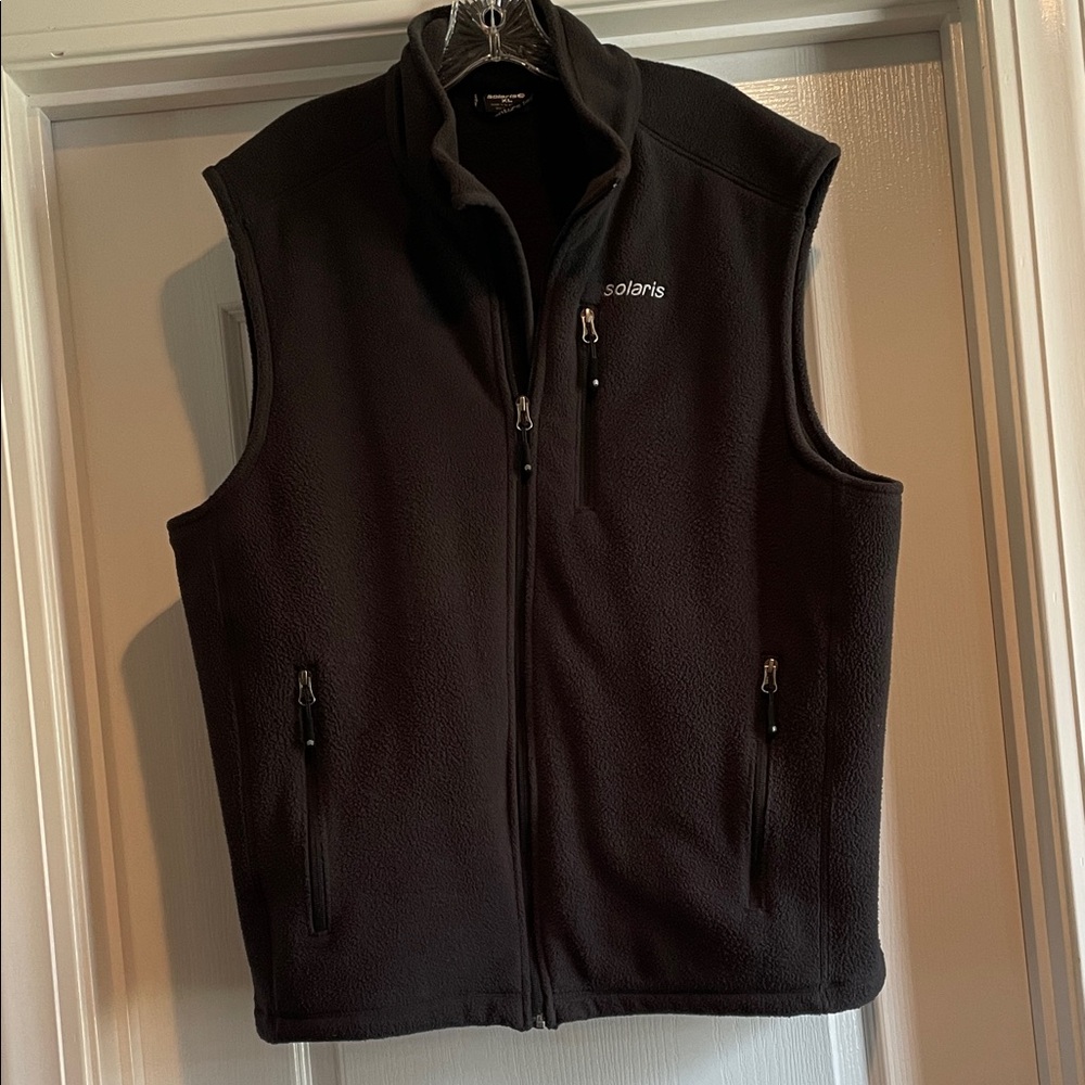 EUC Solaris Fleece Vest